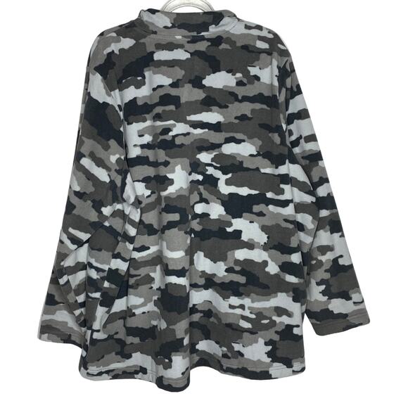 Duluth Trading Co Womens Size 2X Gray Camo Doubleback Printed Fleece Pullover - Picture 6 of 8